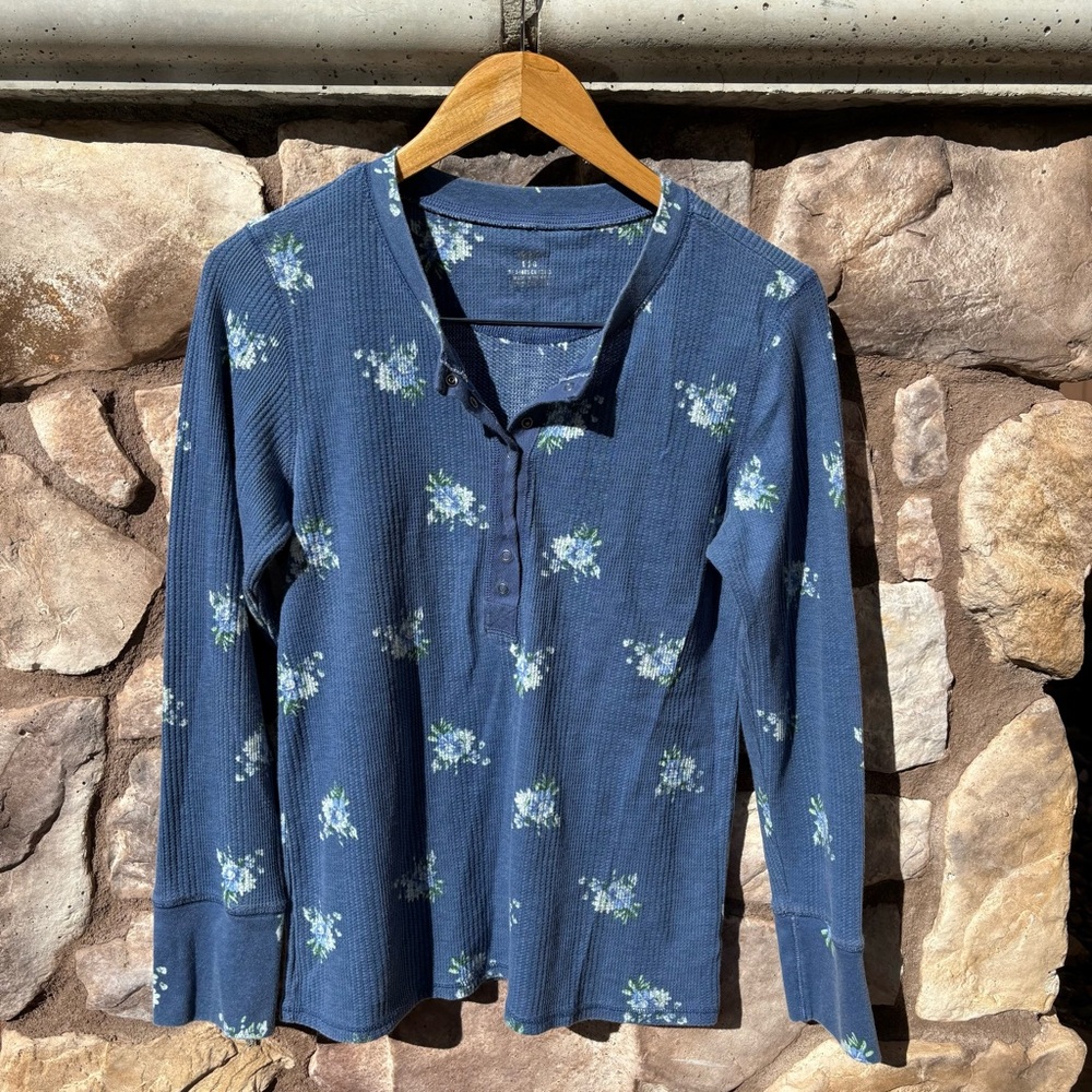 Aerie Henley Top Thermal Floral Long Sleeve Size Large Blue Boho Cottage